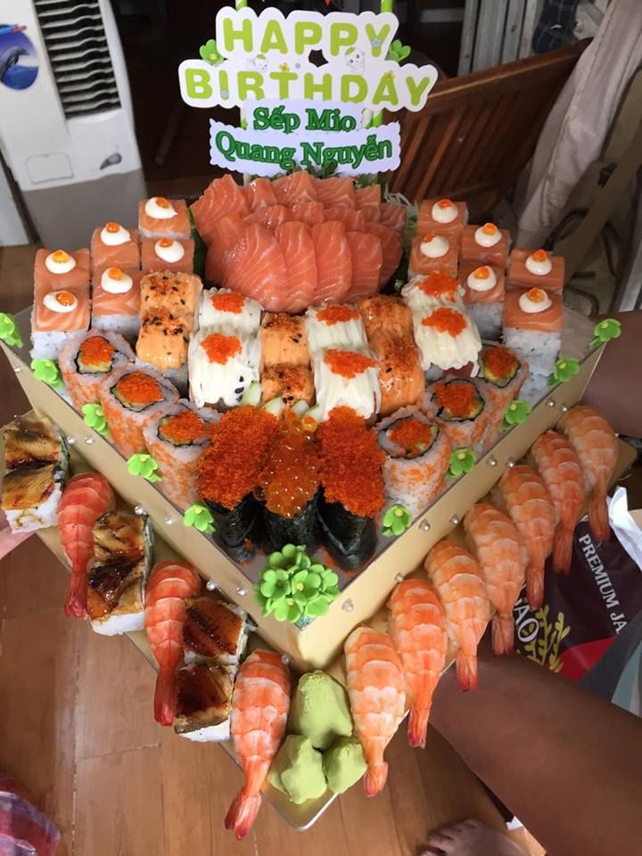 bánh kem sushi